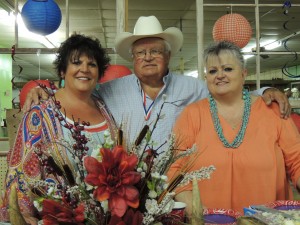 Ron-Canaster-With-Daughters